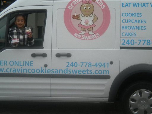 cravincookies_truck